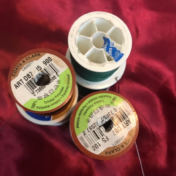 Sewing machine thread - Picture 2 of 3